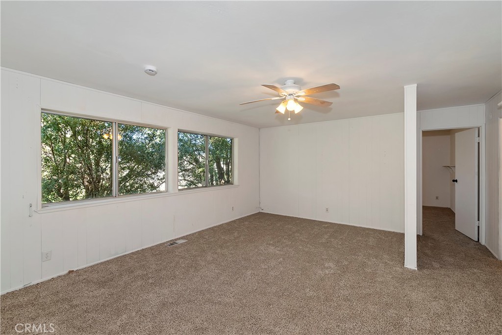 129 Zermat A Property Photo 9