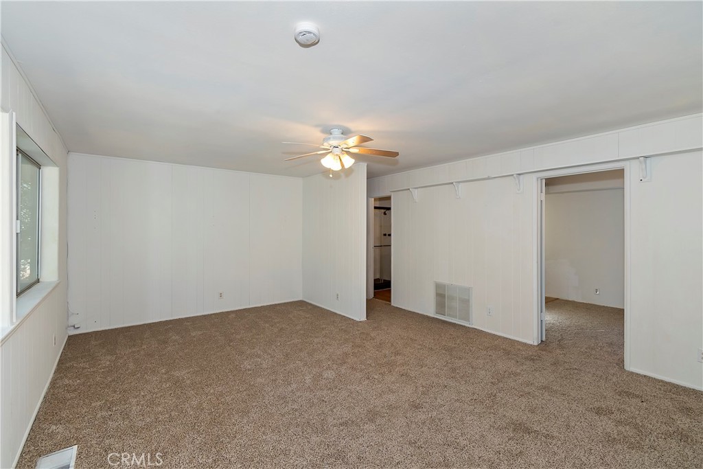 129 Zermat A Property Photo 19