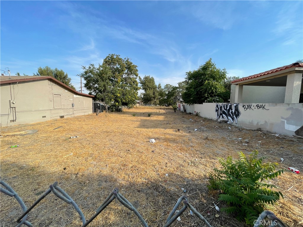 1263 W Baseline Street Property Photo 4