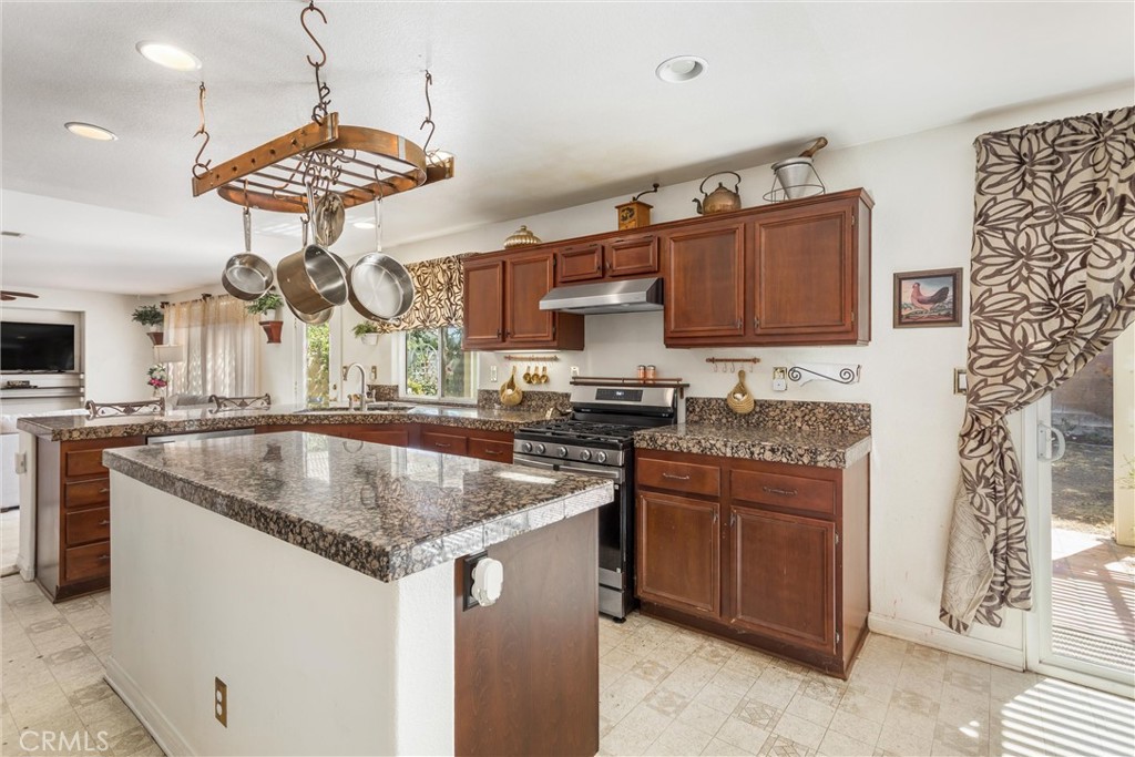 1665 Jade Moon Lane Property Photo 14