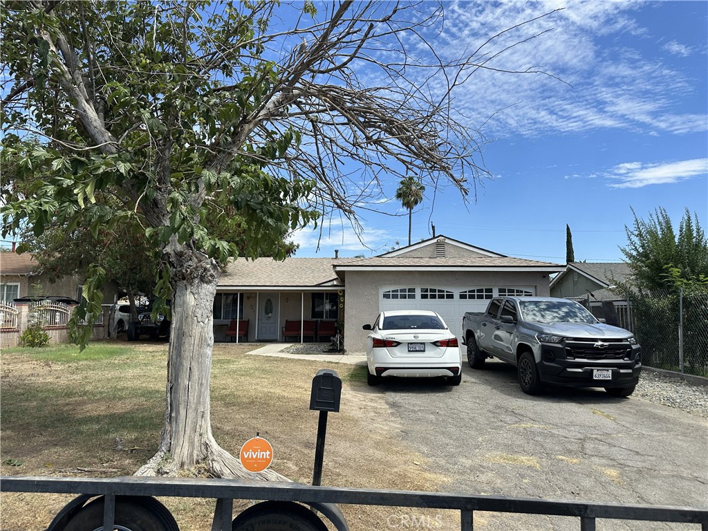 3945 San Benito Property Photo 1