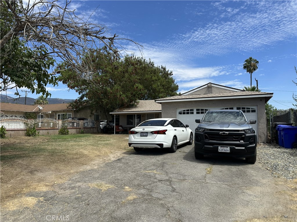 3945 San Benito Property Photo 3
