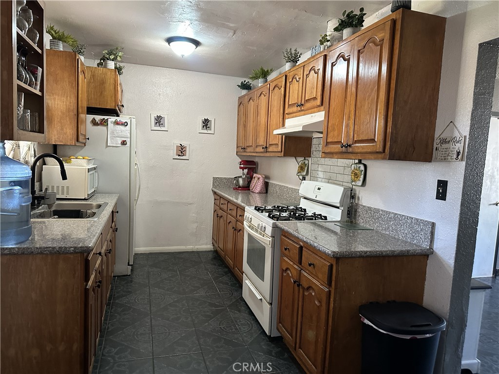 3945 San Benito Property Photo 11