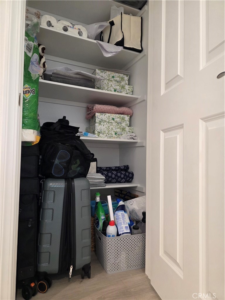 24115 Hillcrest Property Photo 15