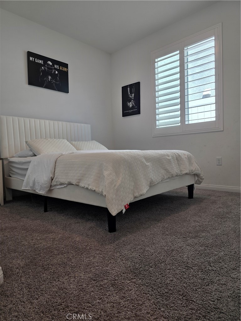 24115 Hillcrest Property Photo 16