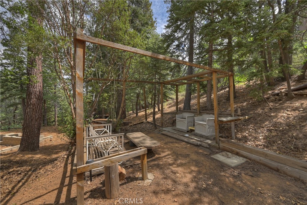 897 Ford Property Photo 22