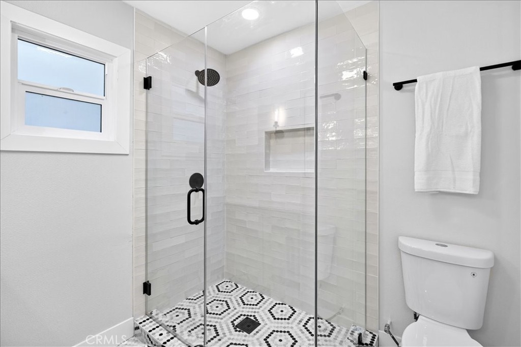 10553 Mcbroom Street Property Photo 24