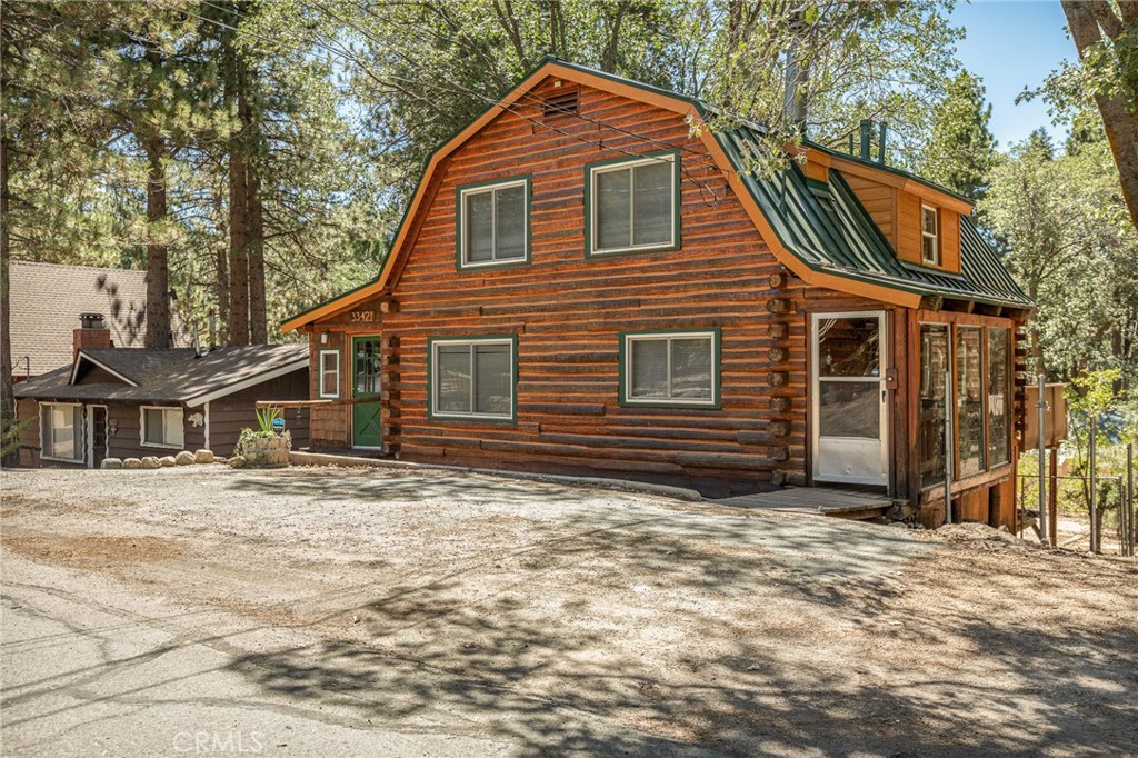 33421 Holcomb Creek Property Photo 1