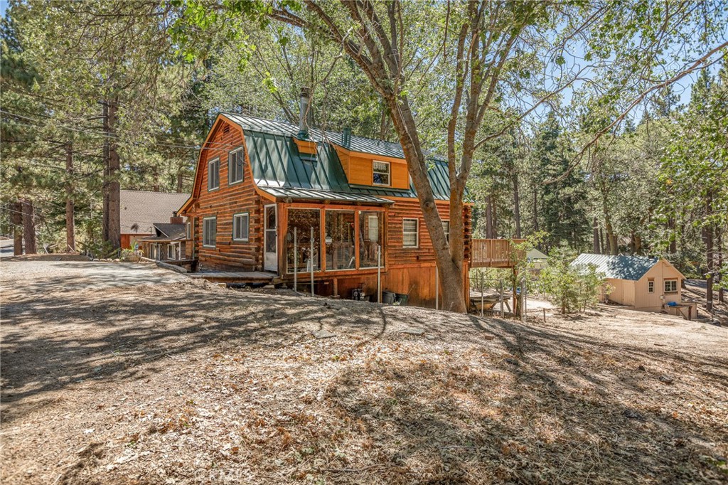 33421 Holcomb Creek Property Photo 2