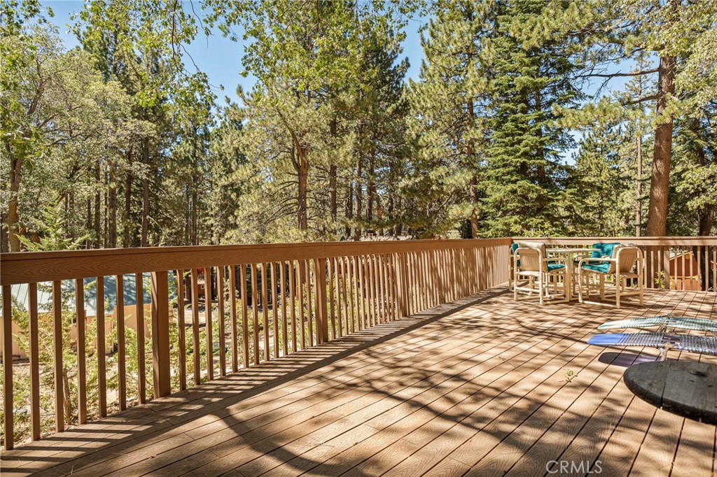 33421 Holcomb Creek Property Photo 7
