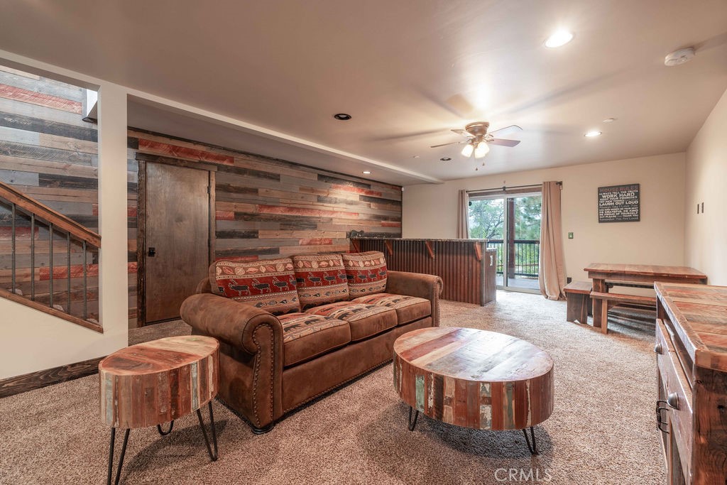 40944 Seneca Property Photo 14