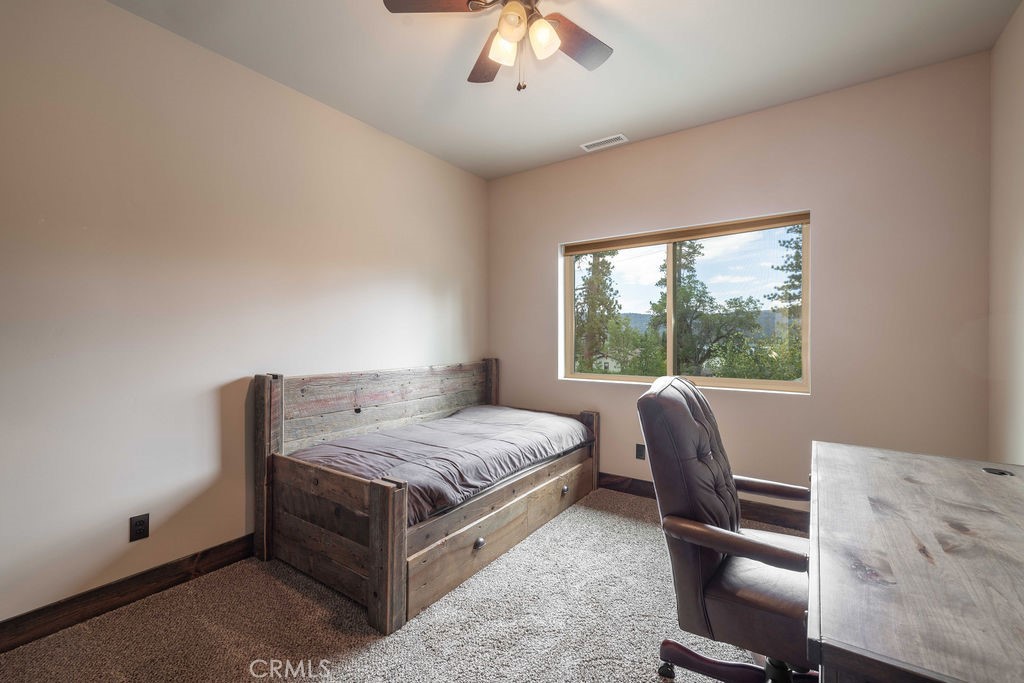 40944 Seneca Property Photo 32