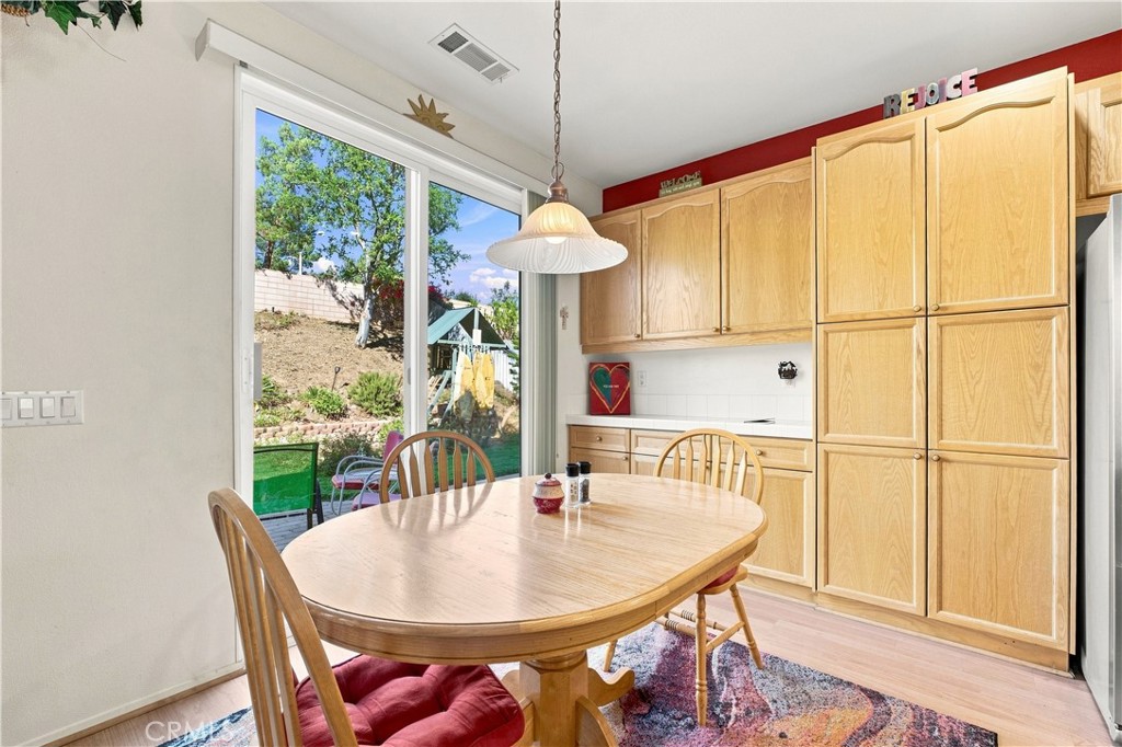33516 Lansford Street Property Photo 10