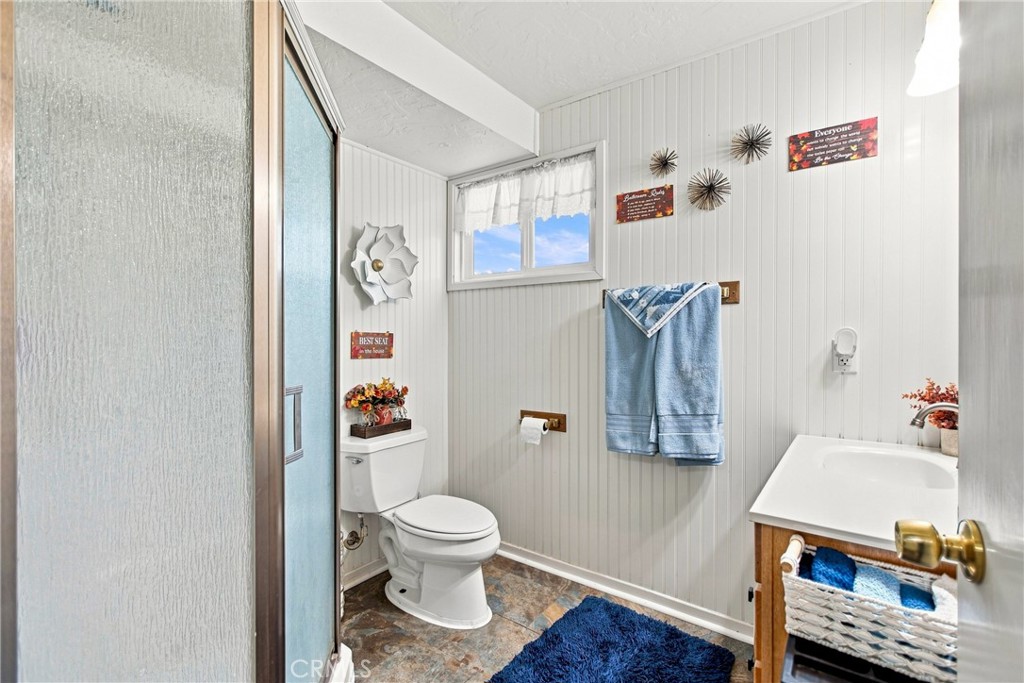 33910 Meadow Ln Property Photo 15