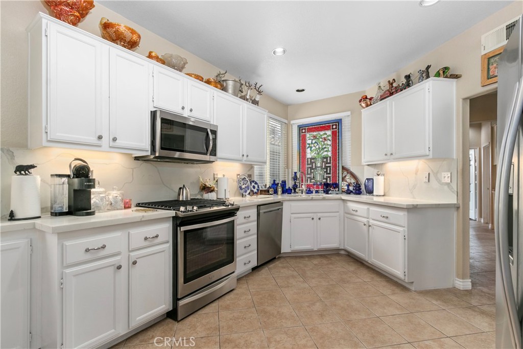 697 Big Spring Property Photo 3