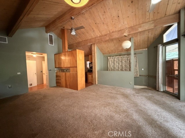 9430 Fern Property Photo 6