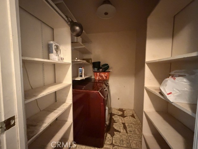 9430 Fern Property Photo 13