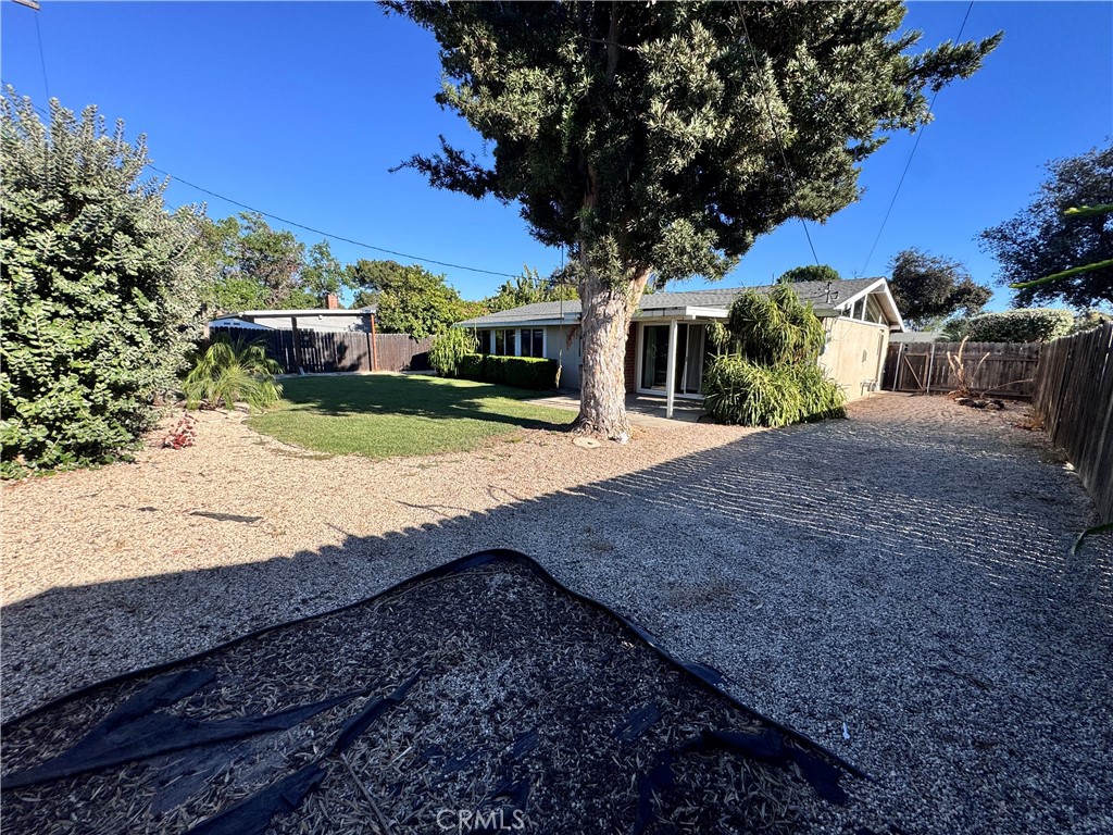 2605 E Santa Fe Property Photo 3