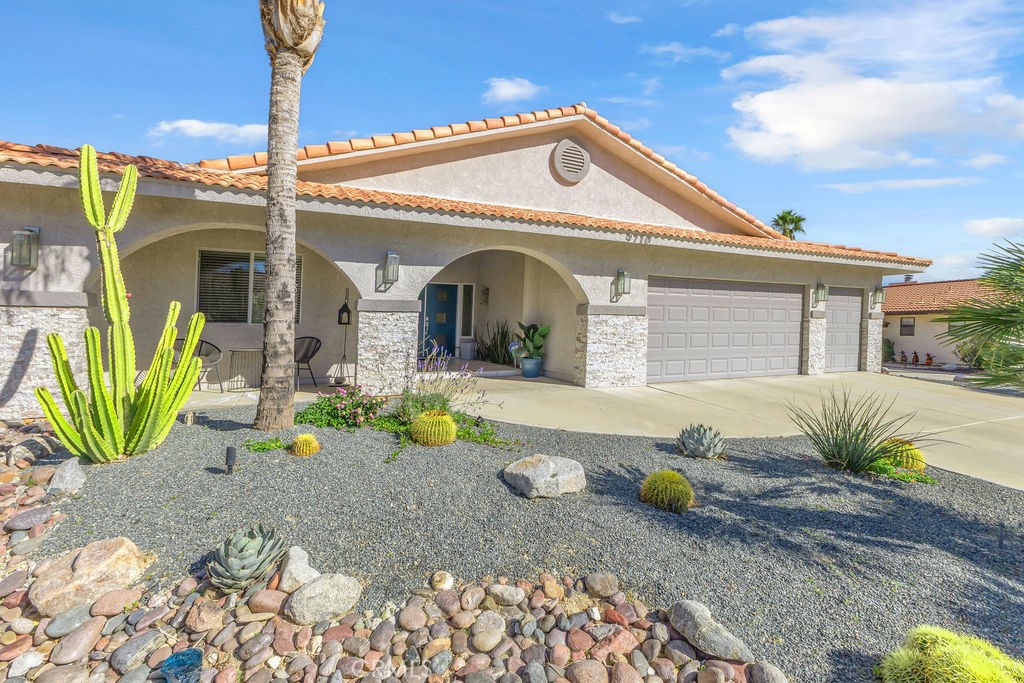 9710 Troon Court Property Photo 1