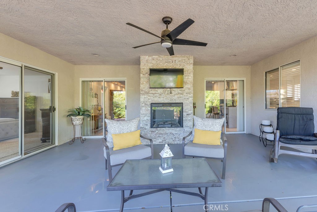 9710 Troon Court Property Photo 17