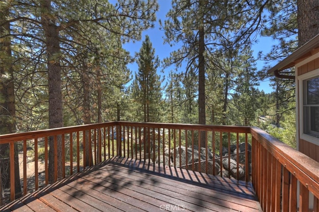 39237 Cedar Dell Property Photo 1