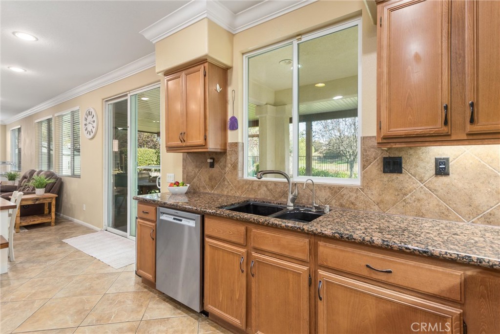 35331 Hogan Drive Property Photo 9