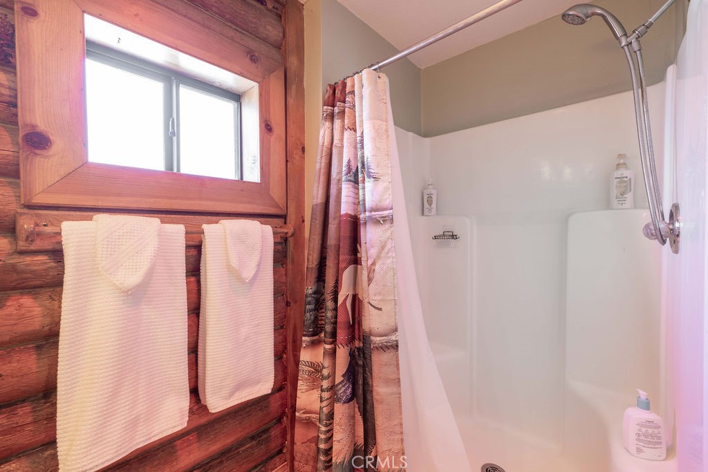 1128 Gold Mountain Drive Property Photo 27