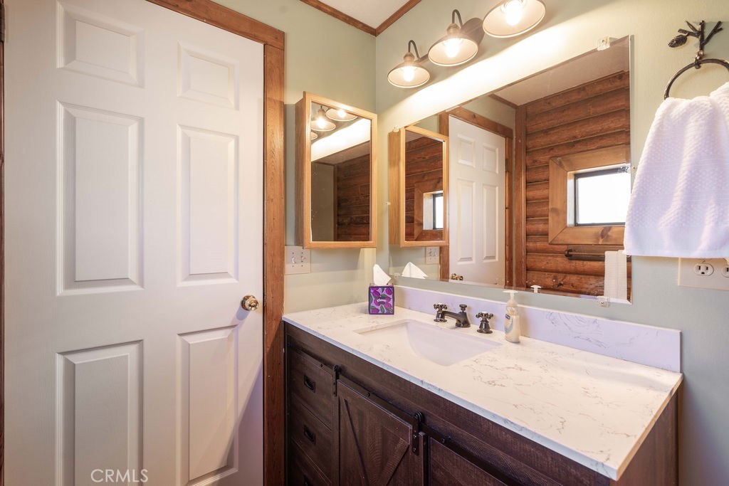 1128 Gold Mountain Drive Property Photo 32