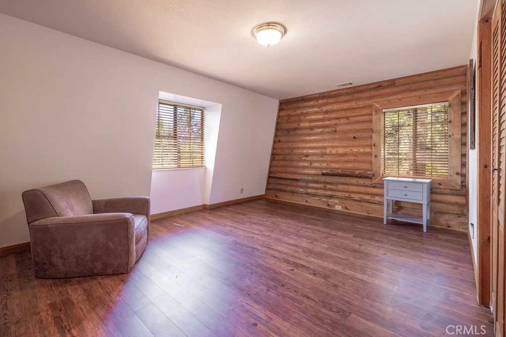 1128 Gold Mountain Drive Property Photo 34