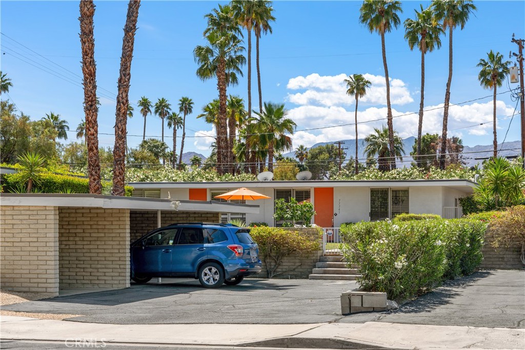 IG26194556 Property Photo 2