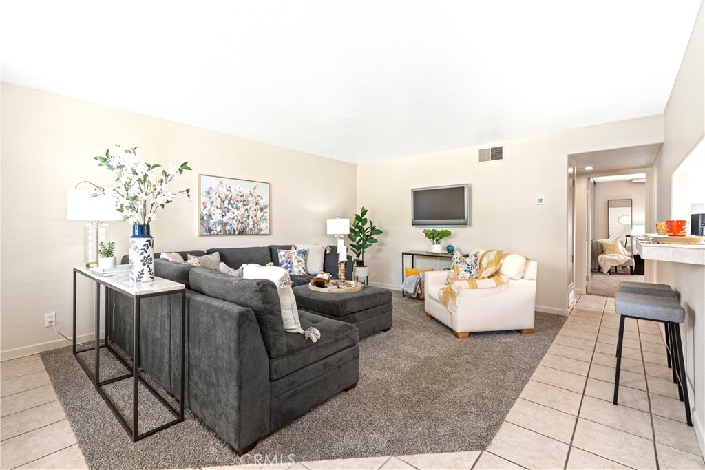 IG26194556 Property Photo 5