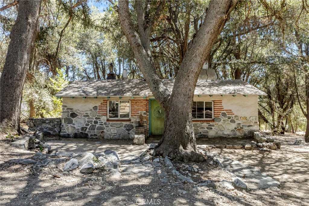 39922 Pine Bench Road Property Photo 3