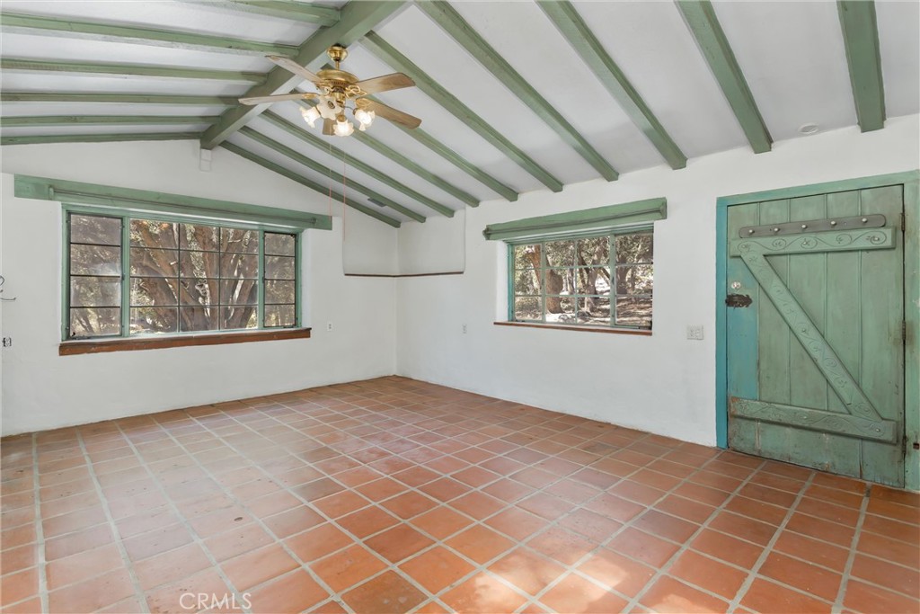39922 Pine Bench Road Property Photo 5