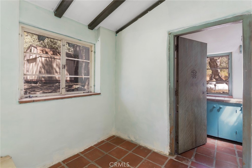 39922 Pine Bench Road Property Photo 8
