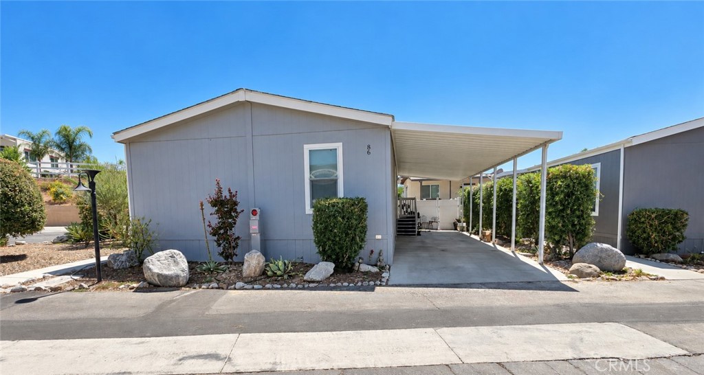 1134 Villa Calimesa Lan Property Photo 3