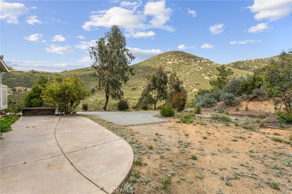 47112 Woodcliff Drive Property Photo 43