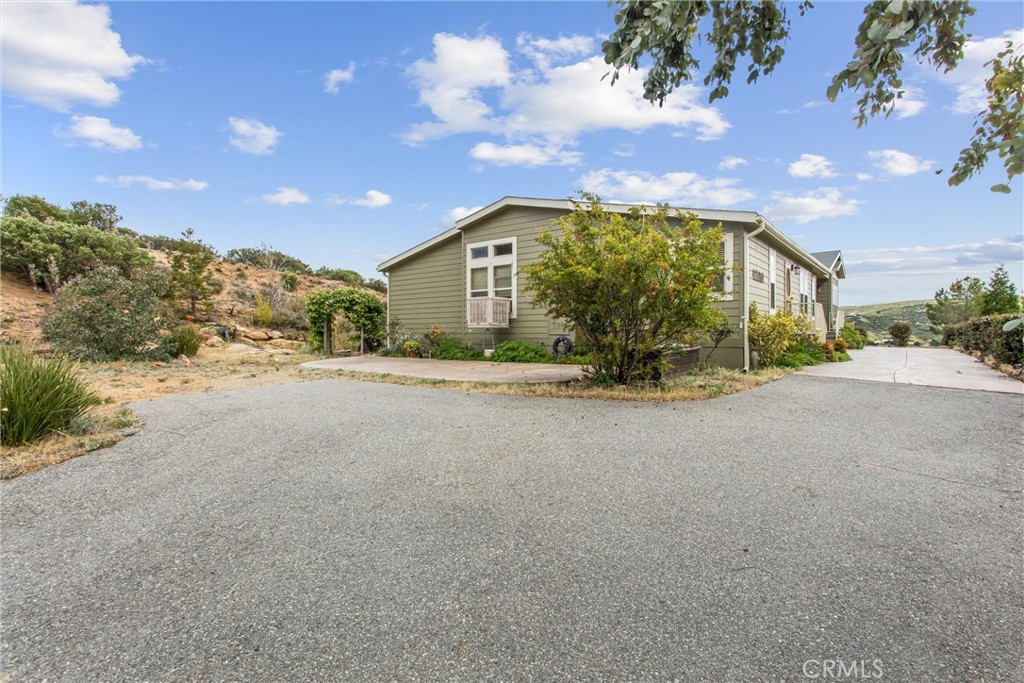 47112 Woodcliff Drive Property Photo 45