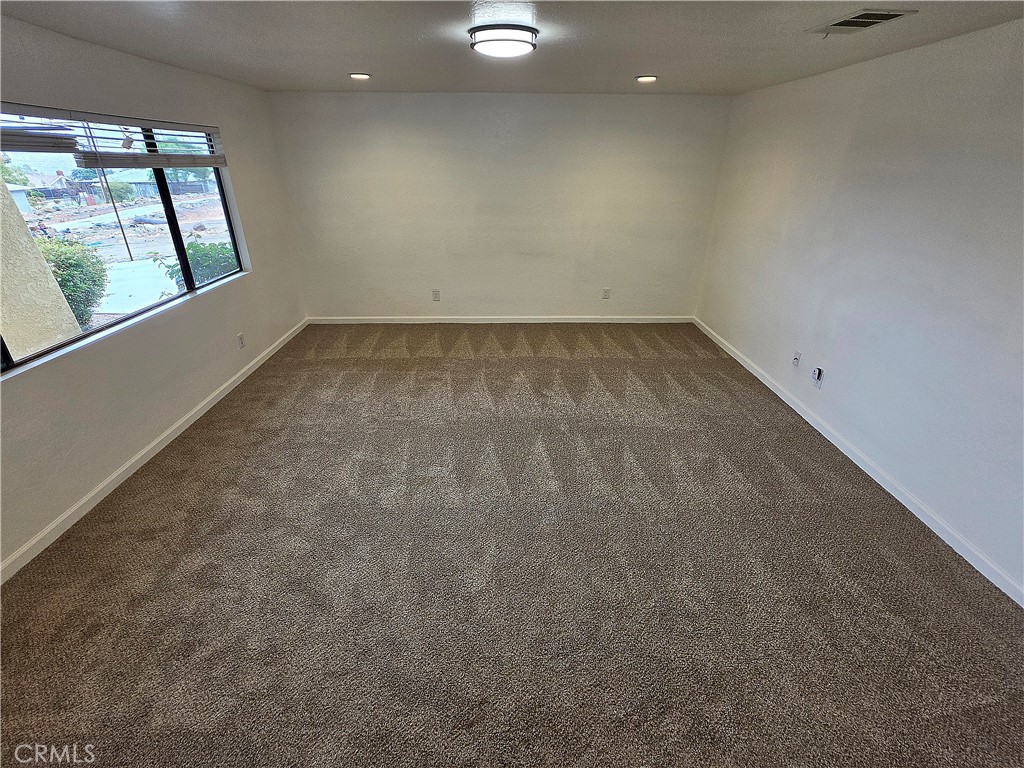 295 Summit Drive Property Photo 28