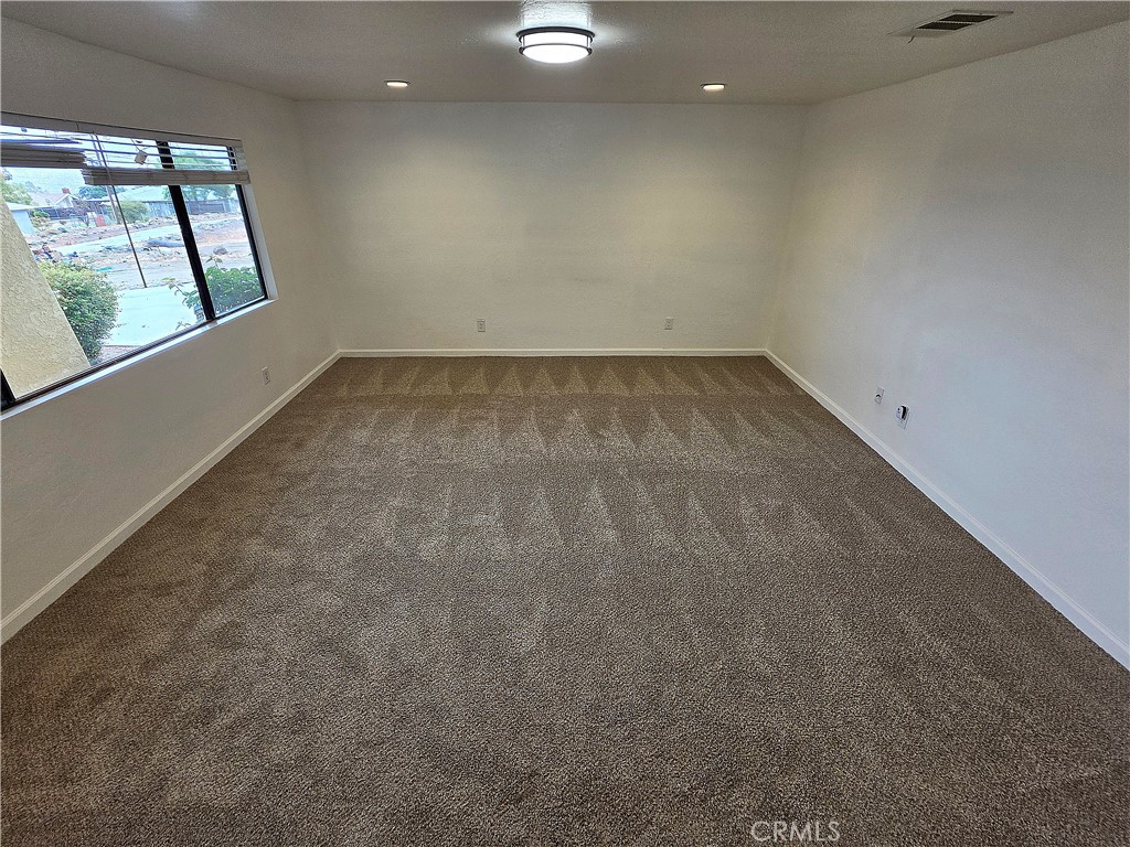 295 Summit Drive Property Photo 28