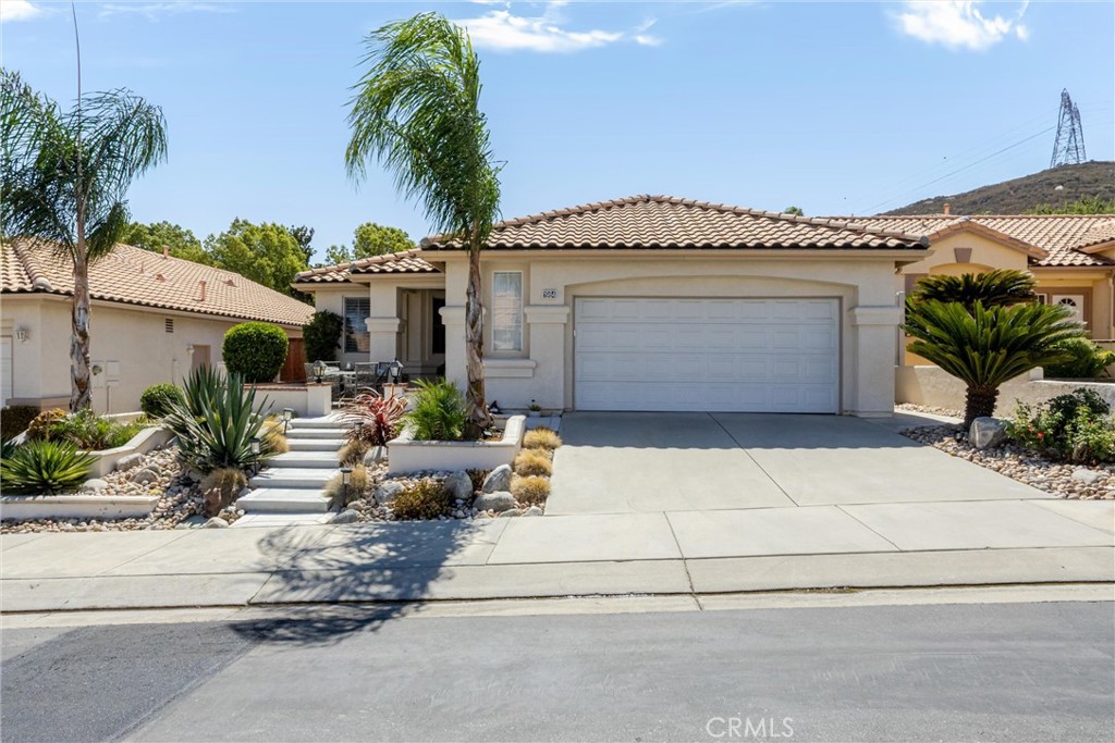1984 Riviera Property Photo 3