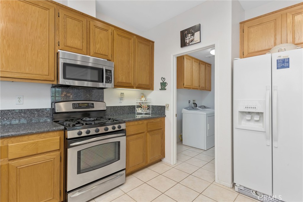 1984 Riviera Property Photo 10