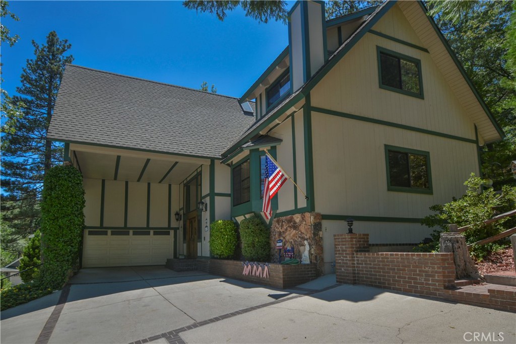 26472 Hillcrest Property Image