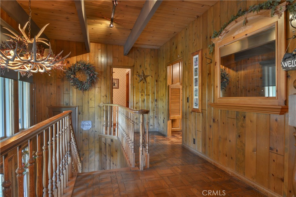 26472 Hillcrest Property Photo 4