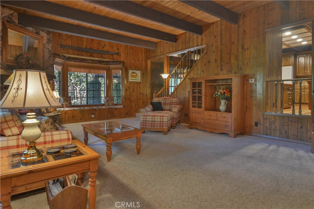 26472 Hillcrest Property Photo 10