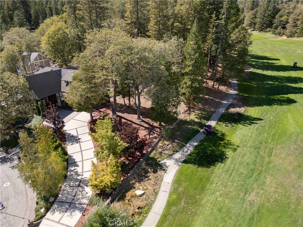 26472 Hillcrest Property Photo 13