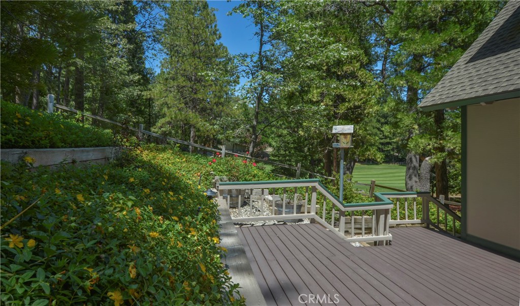 26472 Hillcrest Property Photo 14