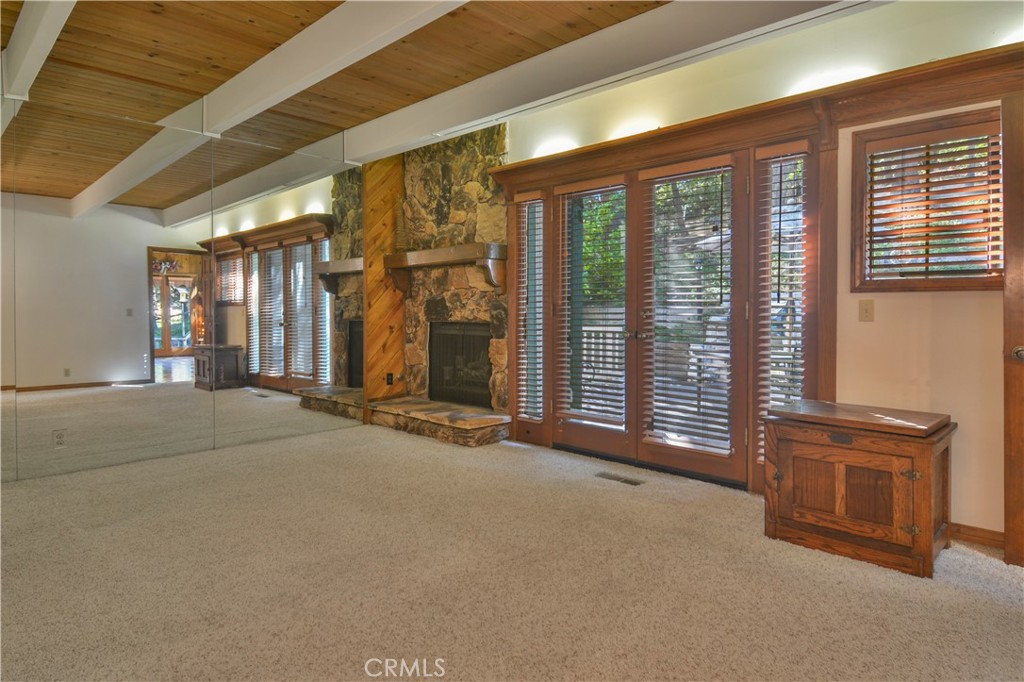 26472 Hillcrest Property Photo 18