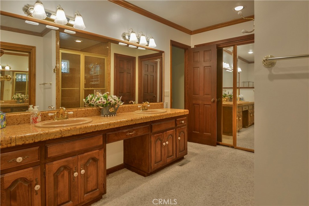 26472 Hillcrest Property Photo 20