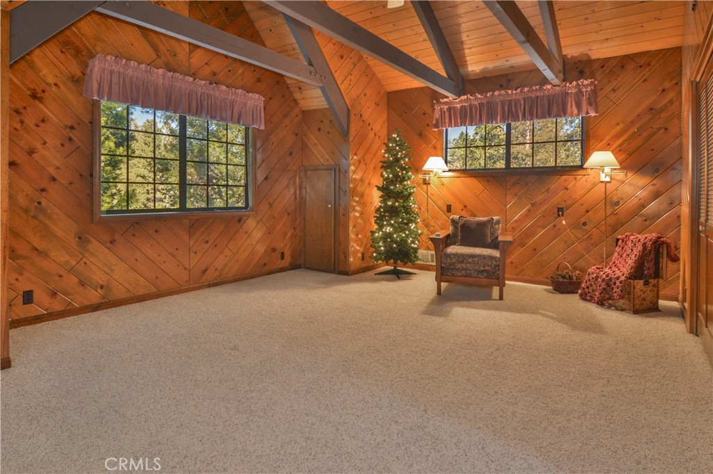 26472 Hillcrest Property Photo 33