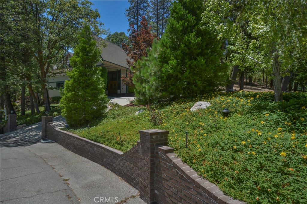 26472 Hillcrest Property Photo 36